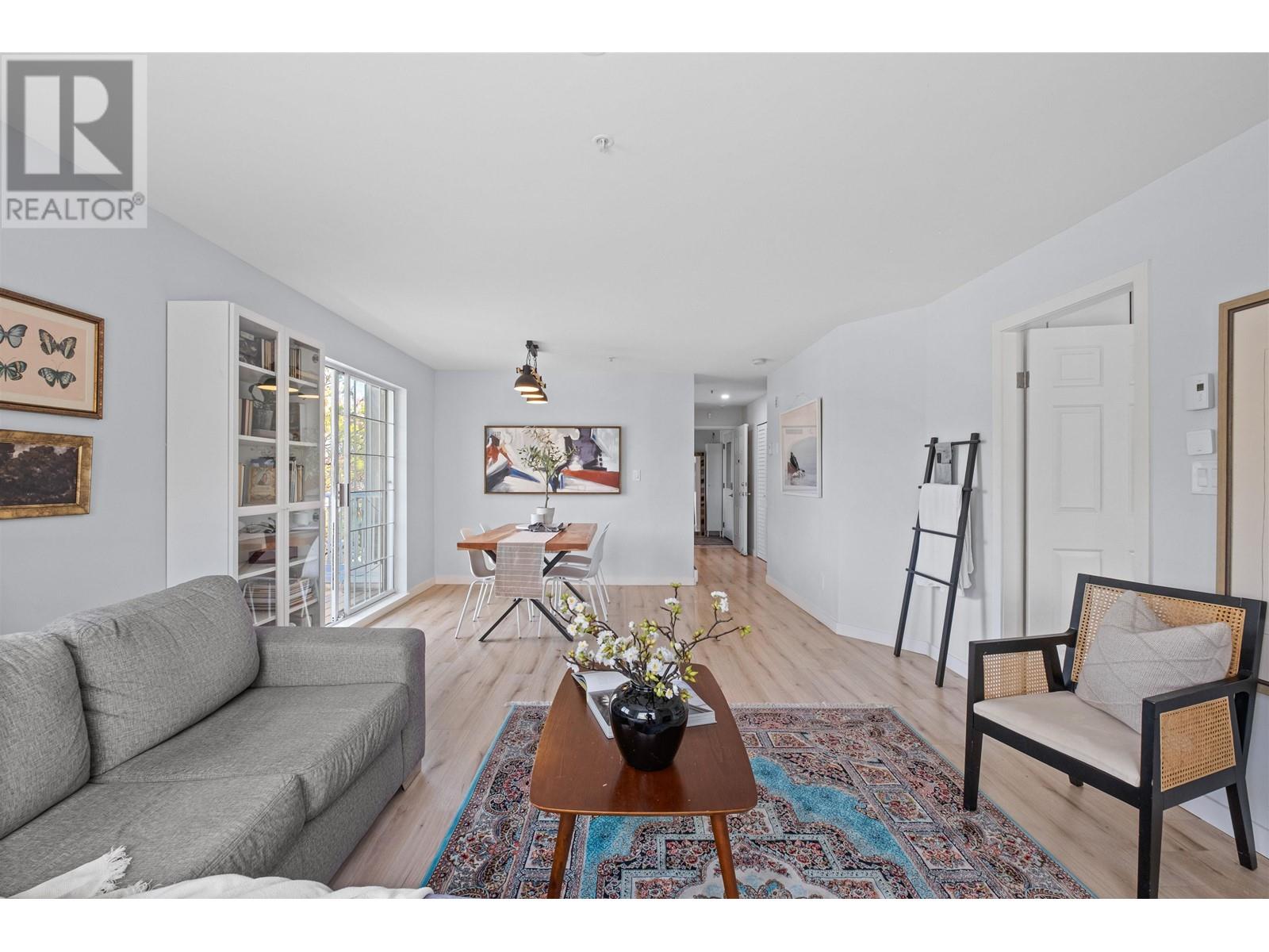 301 1990 Coquitlam Avenue, Port Coquitlam, British Columbia  V3B 7R2 - Photo 10 - R2991082