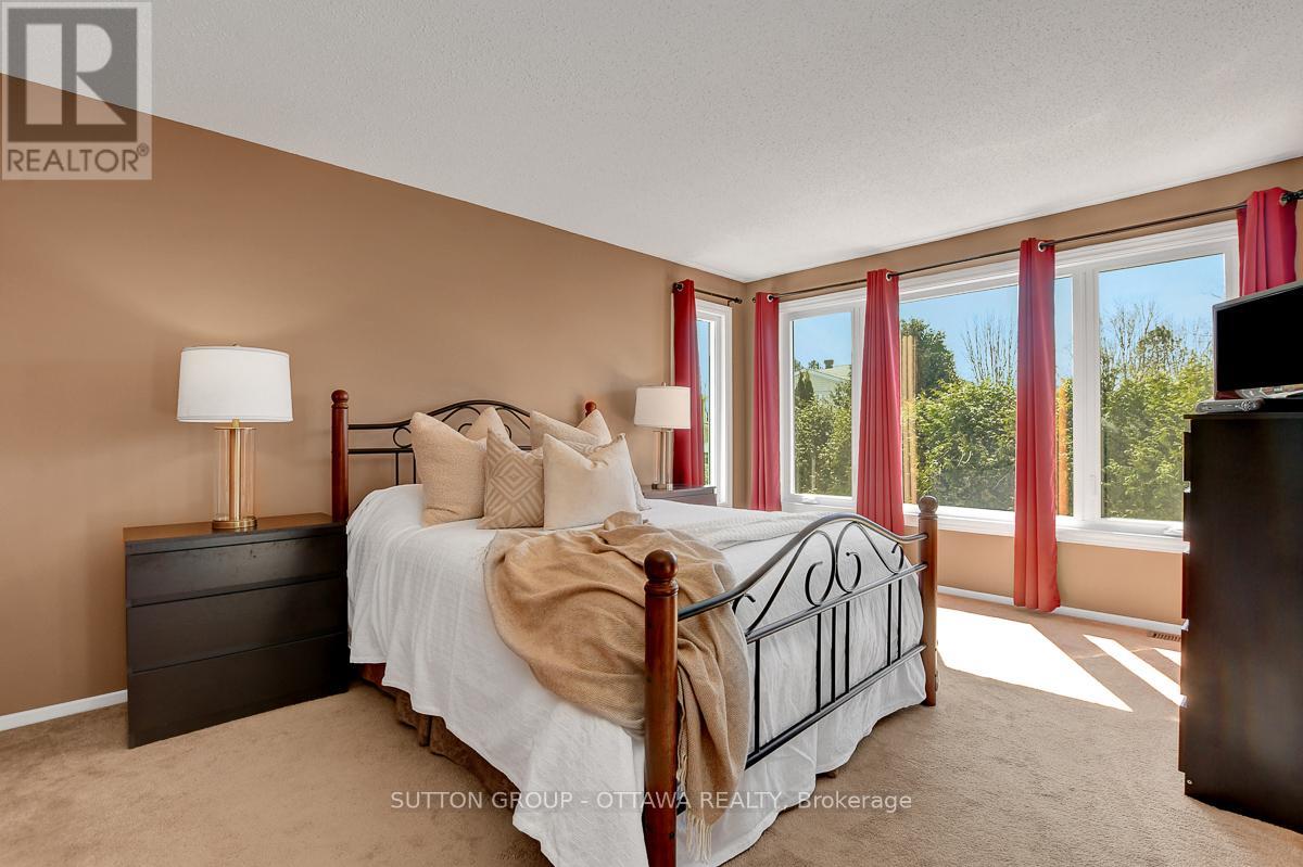 1016 Deauville Crescent, Ottawa, Ontario  K1C 5M6 - Photo 26 - X12144804