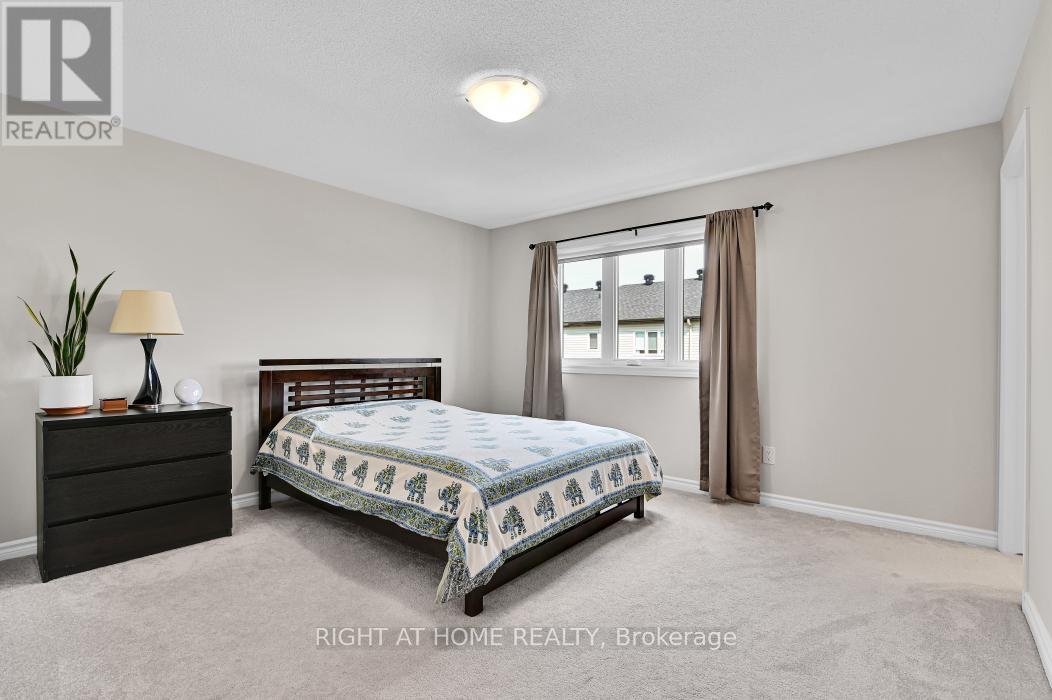 166 Gardenpost Terrace, Ottawa, Ontario  K4A 5G8 - Photo 13 - X12144821