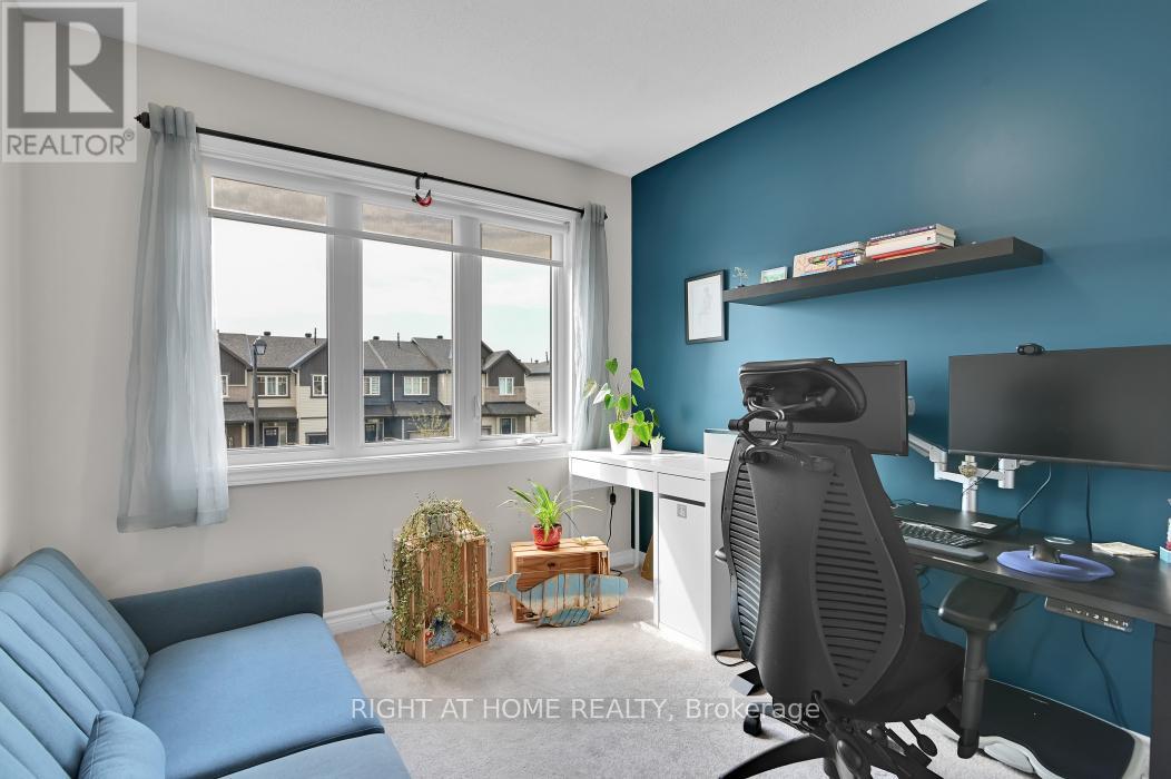 166 Gardenpost Terrace, Ottawa, Ontario  K4A 5G8 - Photo 17 - X12144821