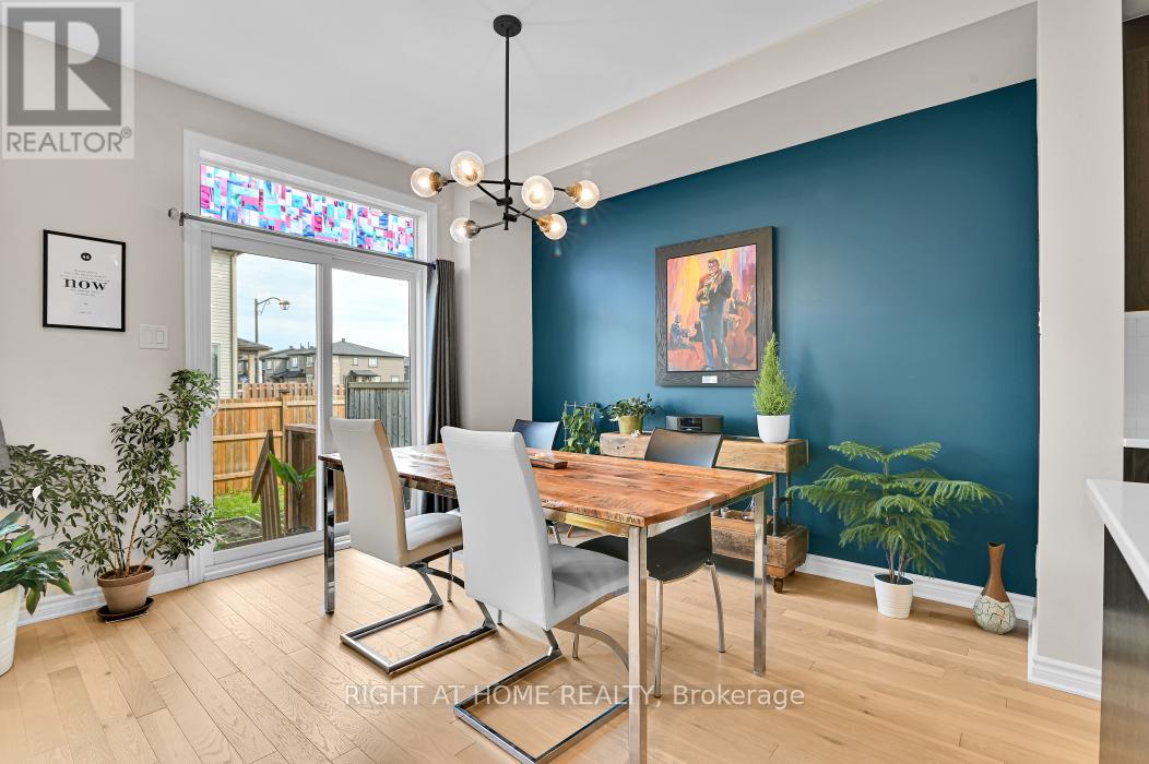 166 Gardenpost Terrace, Ottawa, Ontario  K4A 5G8 - Photo 7 - X12144821