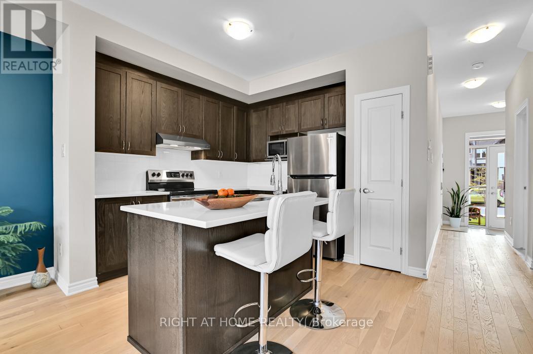166 Gardenpost Terrace, Ottawa, Ontario  K4A 5G8 - Photo 8 - X12144821