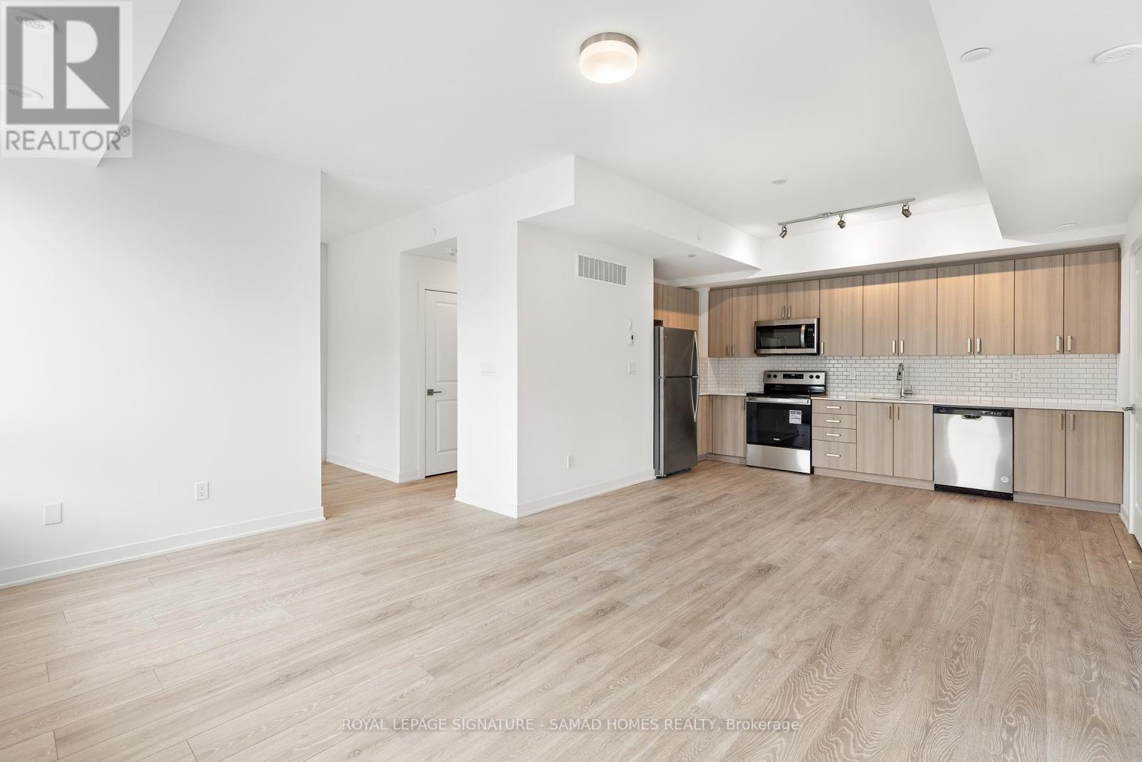 26 - 4035 Hickory Drive, Mississauga (Applewood), Ontario  L4W 1L1 - Photo 12 - W12131754