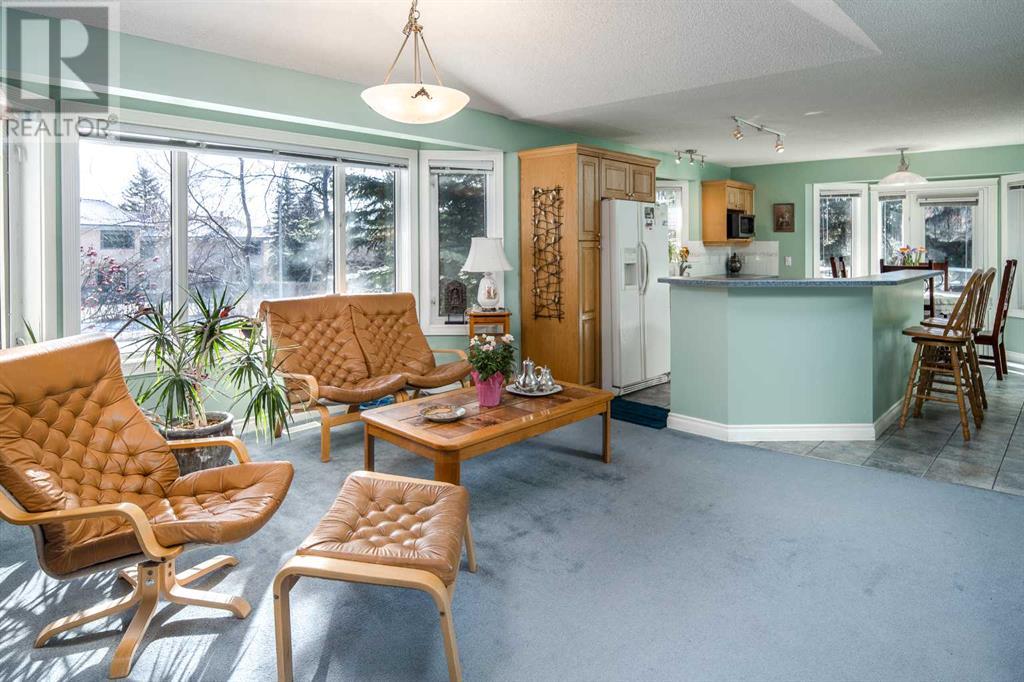Property at 321 Patina Court SW image 4