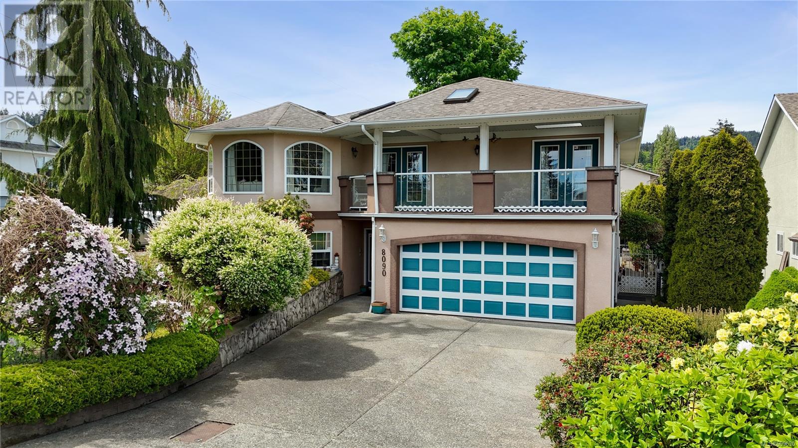 8090 Spinnaker Pl, Crofton, British Columbia