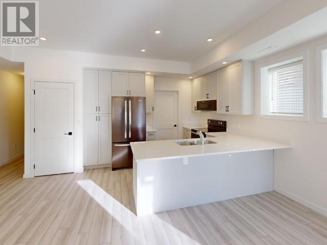 Property at 12-6730 CRANBERRY STREET image 3