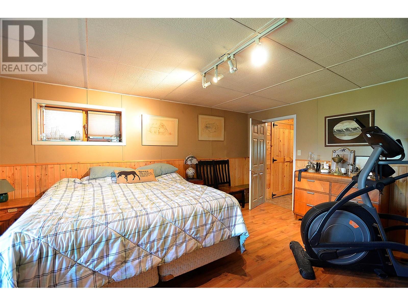 60 Valeview Road, Lumby, British Columbia  V0E 2G1 - Photo 46 - 10347393