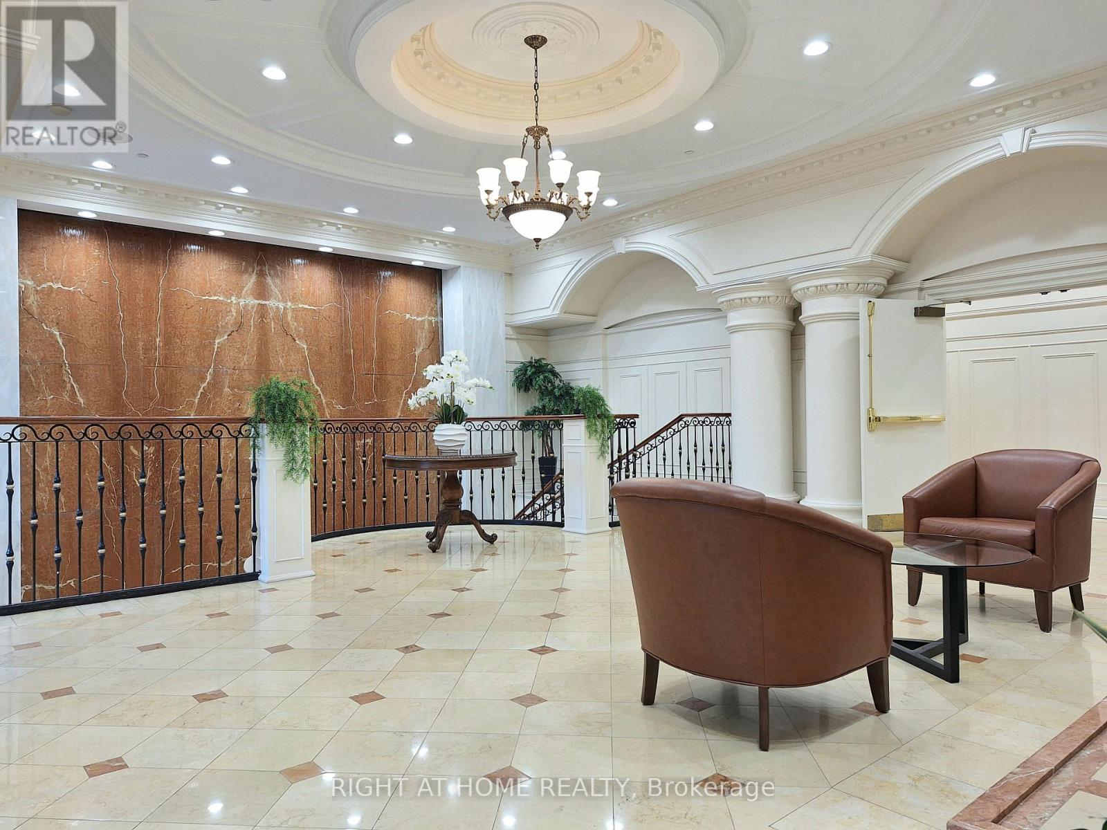 606 - 880 Grandview Way, Toronto, Ontario  M2N 7B2 - Photo 25 - C12144460