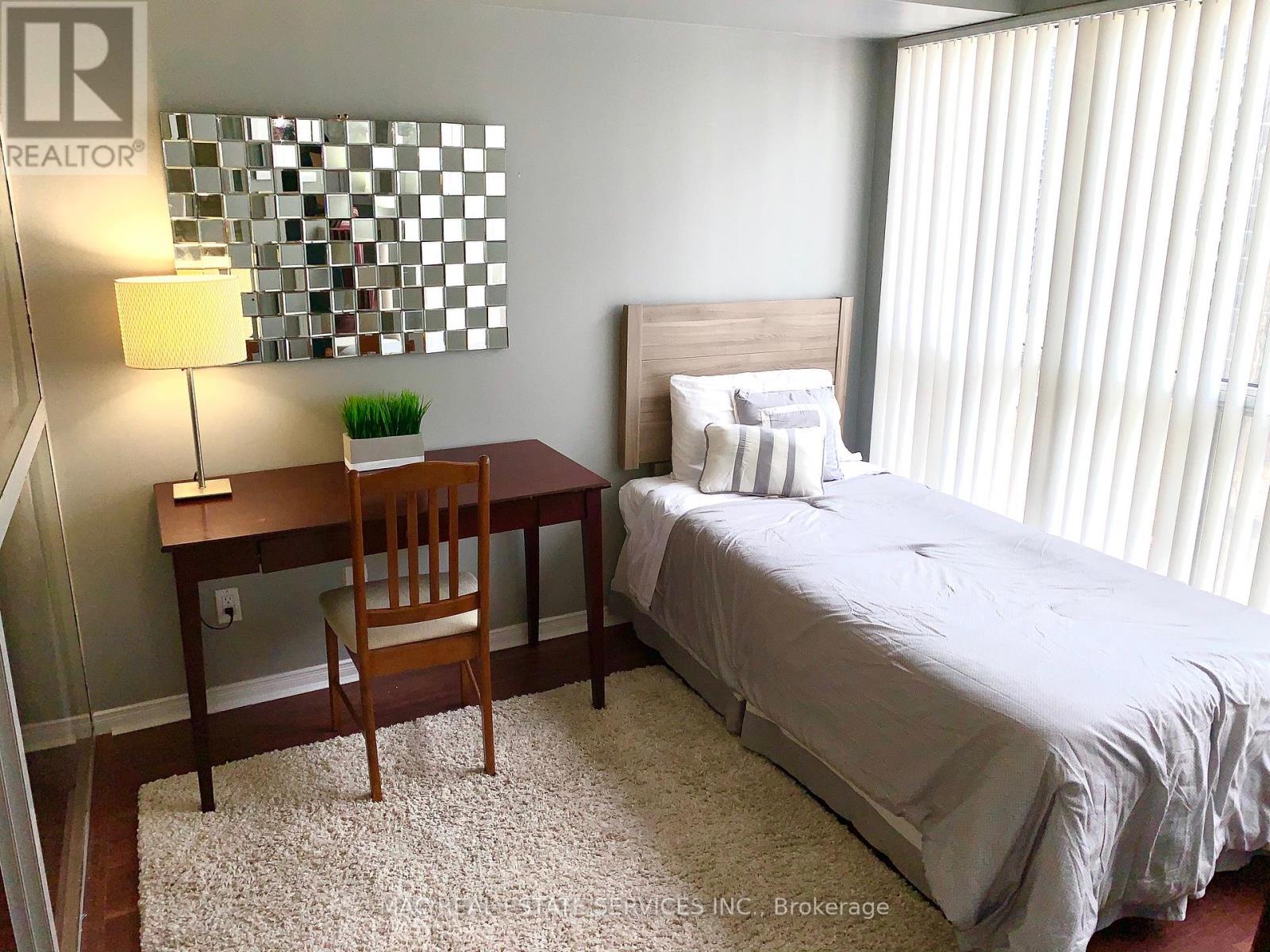 1510 - 28 Hollywood Avenue, Toronto, Ontario  M2N 6S4 - Photo 9 - C12144461