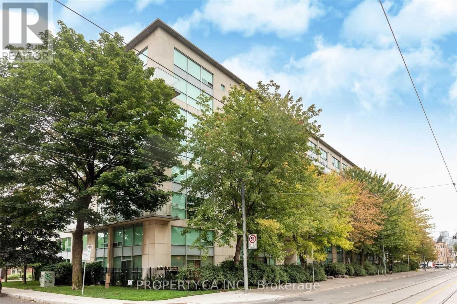 302 - 954 King Street W, Toronto, Ontario  M6K 3L9 - Photo 1 - C12144497