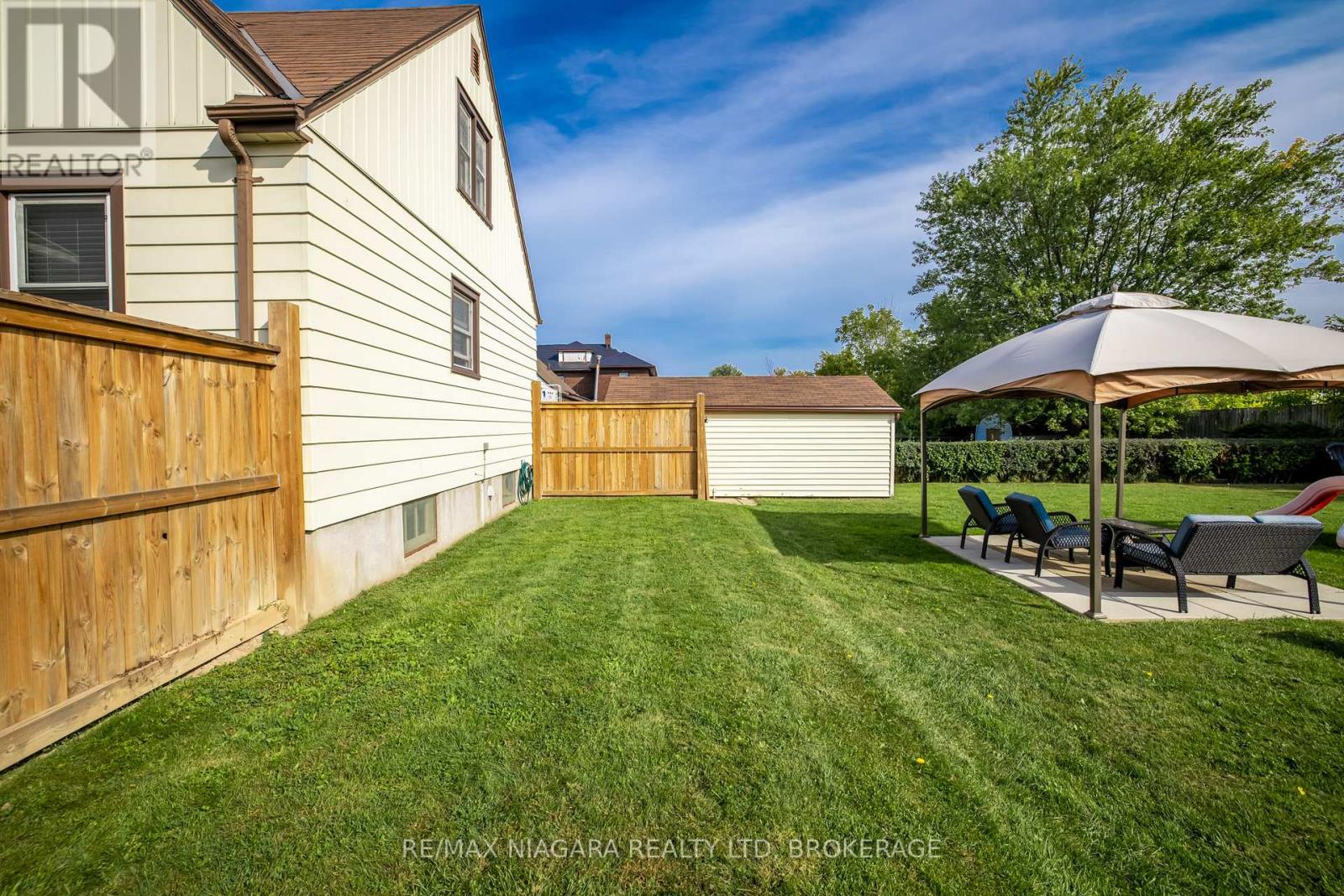 4939 Hamilton Street, Niagara Falls, Ontario  L2E 2V9 - Photo 18 - X12144698
