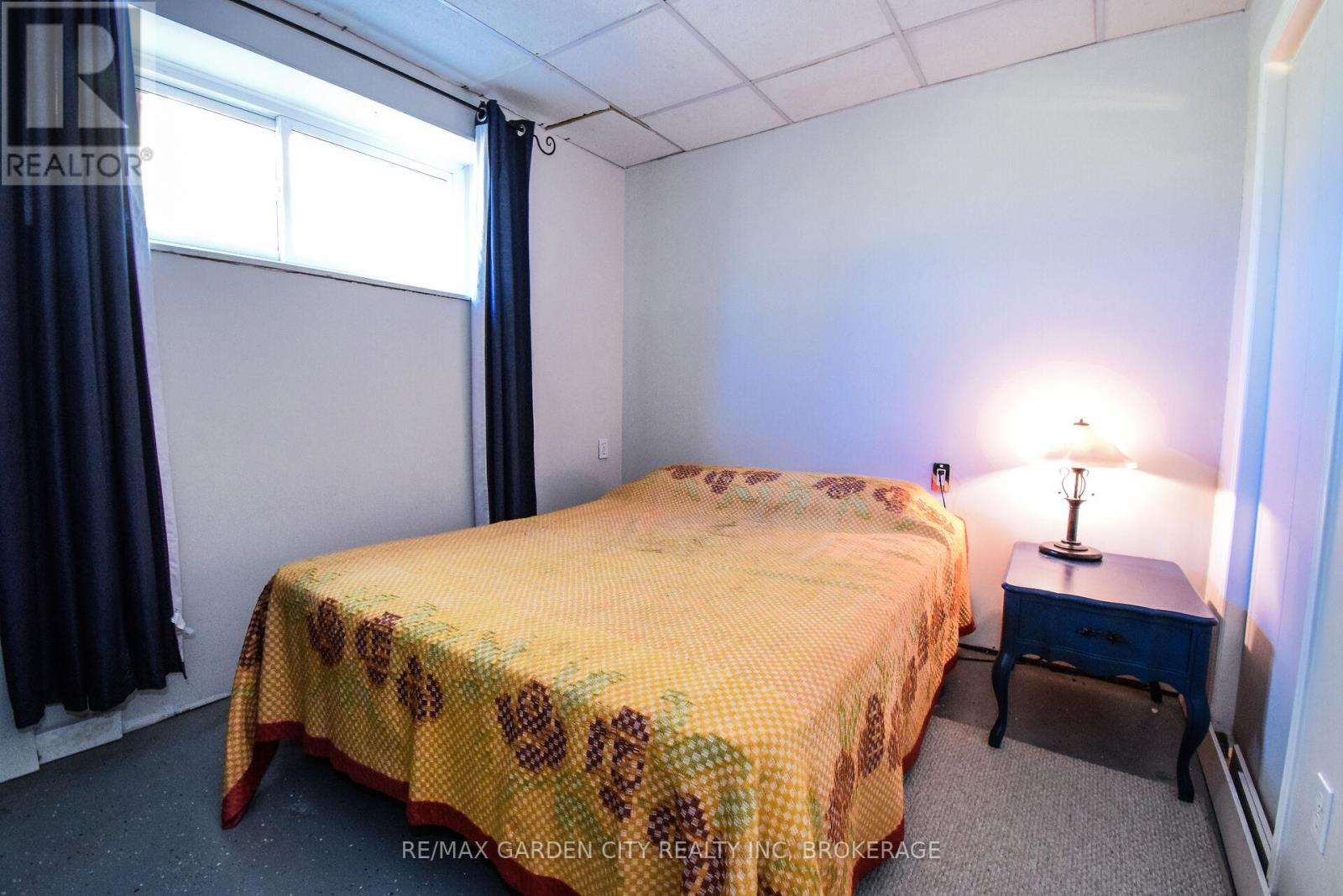 6467 Sauer Road, Niagara Falls, Ontario  L3B 5N4 - Photo 39 - X12144813