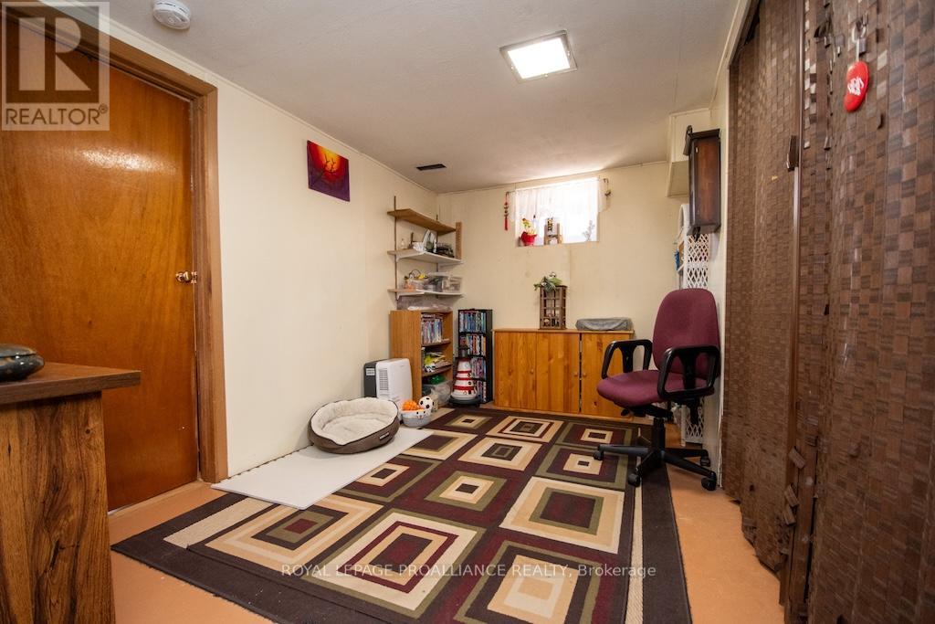 1060 Glendale Drive, Peterborough North, Ontario  K9H 6M4 - Photo 25 - X12144894