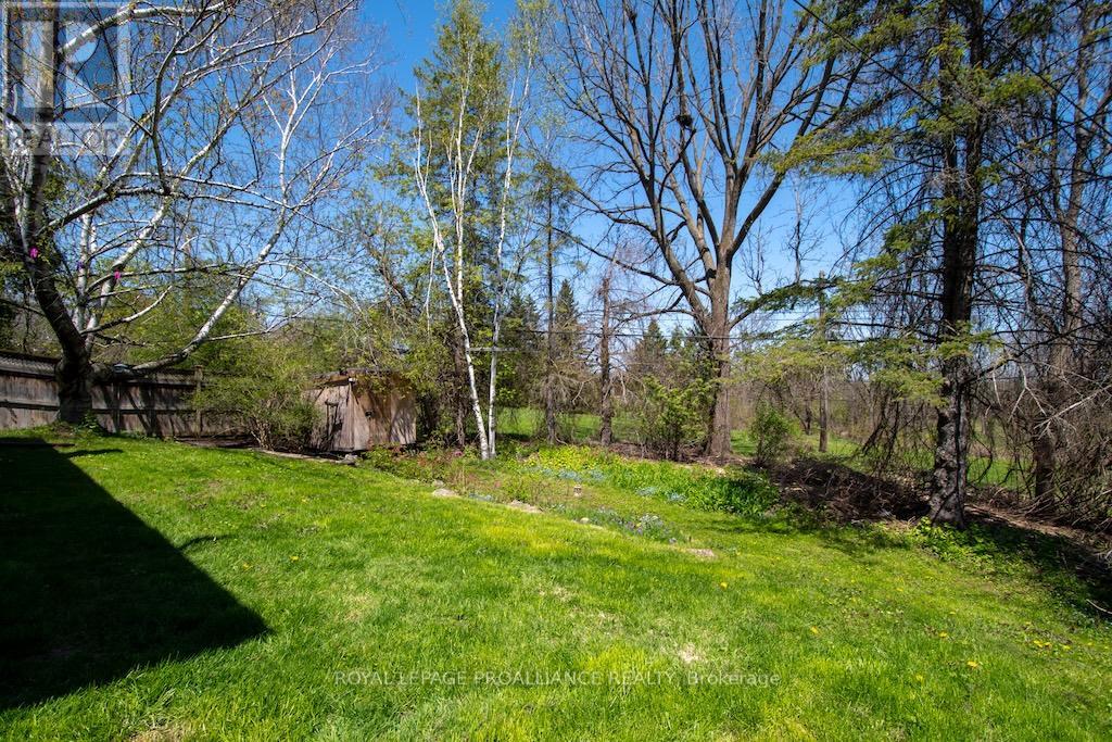 1060 Glendale Drive, Peterborough North, Ontario  K9H 6M4 - Photo 31 - X12144894