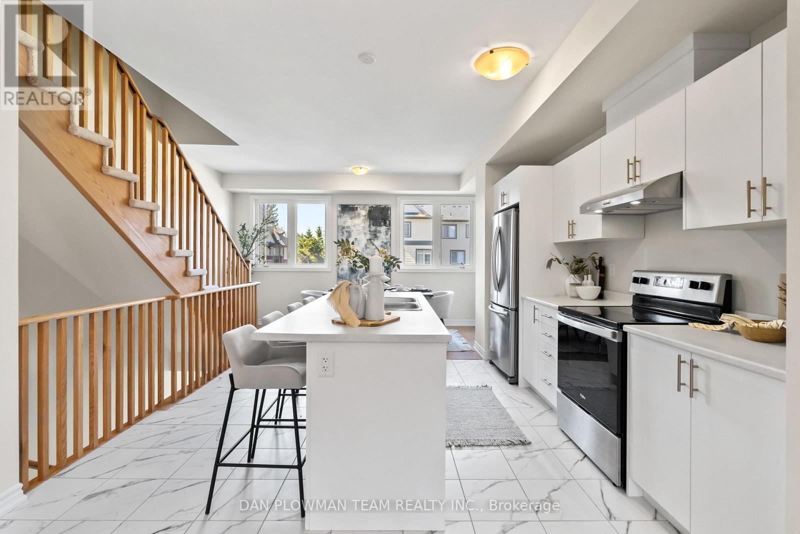 Property at 6 MALONE LANE image 5