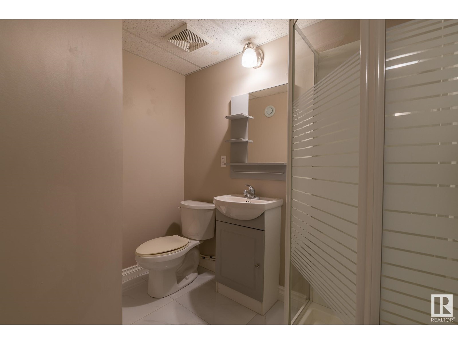 2043 49a St Nw, Edmonton, Alberta  T6L 2W9 - Photo 23 - E4425689