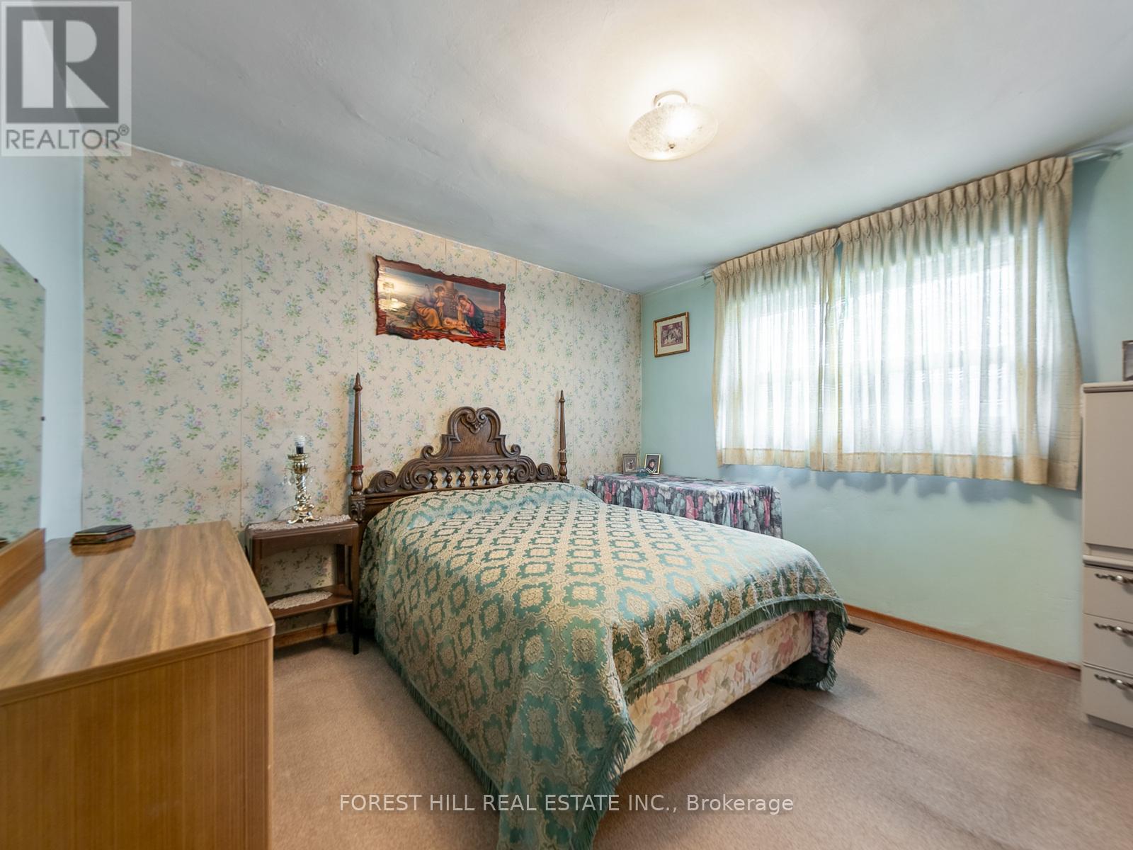 221 Elgin Mills Road W, Richmond Hill, Ontario  L4C 4M1 - Photo 10 - N12144606