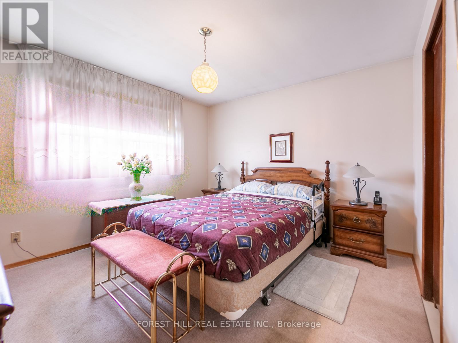 221 Elgin Mills Road W, Richmond Hill, Ontario  L4C 4M1 - Photo 8 - N12144606