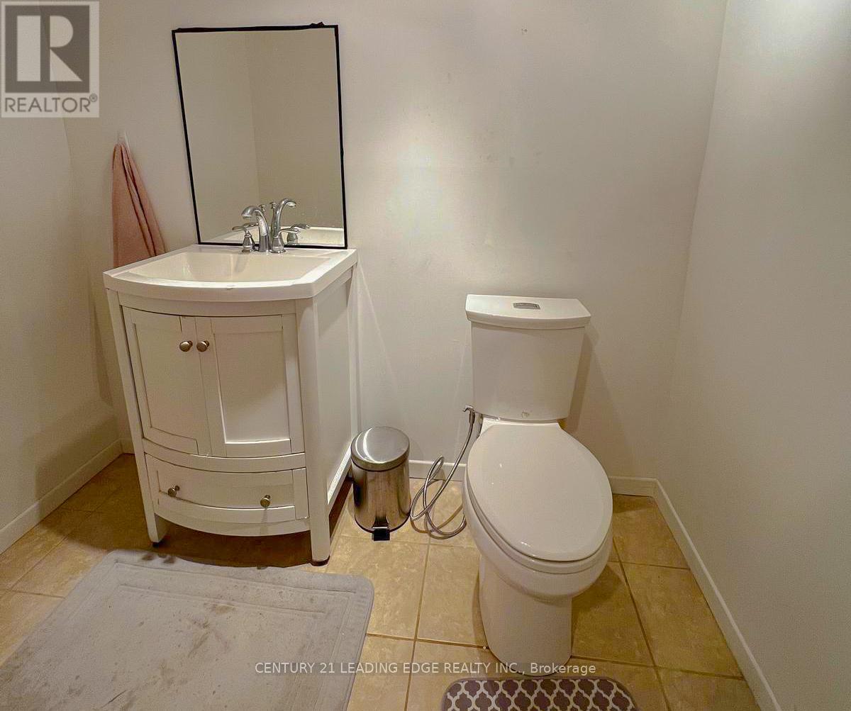 165 Stephenson Crescent, Richmond Hill, Ontario  L4C 5T3 - Photo 25 - N12144621