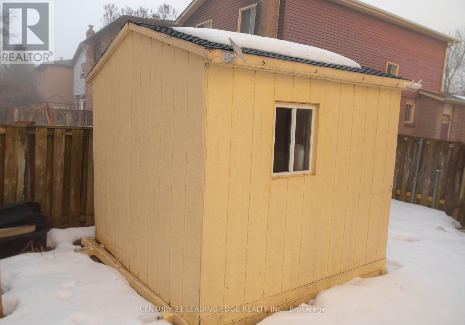 165 Stephenson Crescent, Richmond Hill, Ontario  L4C 5T3 - Photo 6 - N12144621