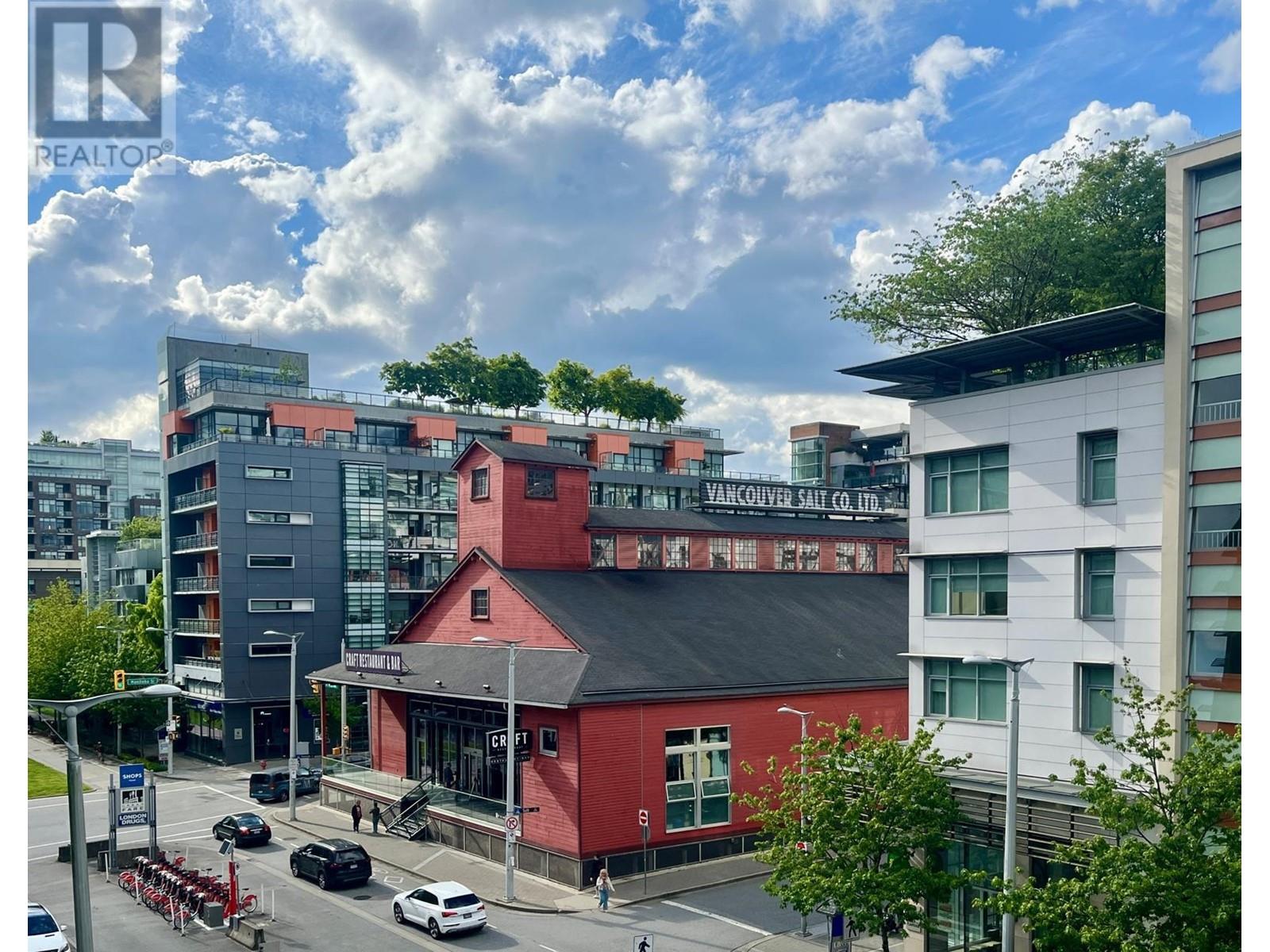 515 38 W 1ST AVENUE, vancouver, British Columbia V5Y0K3