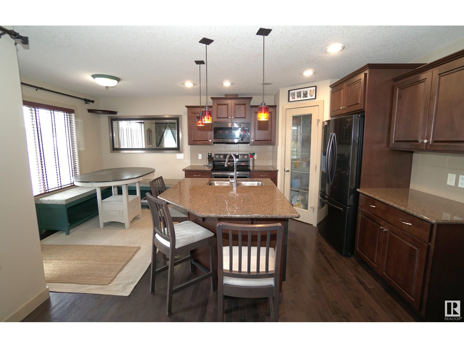 Property at 3863 Gallinger LO NW image 5