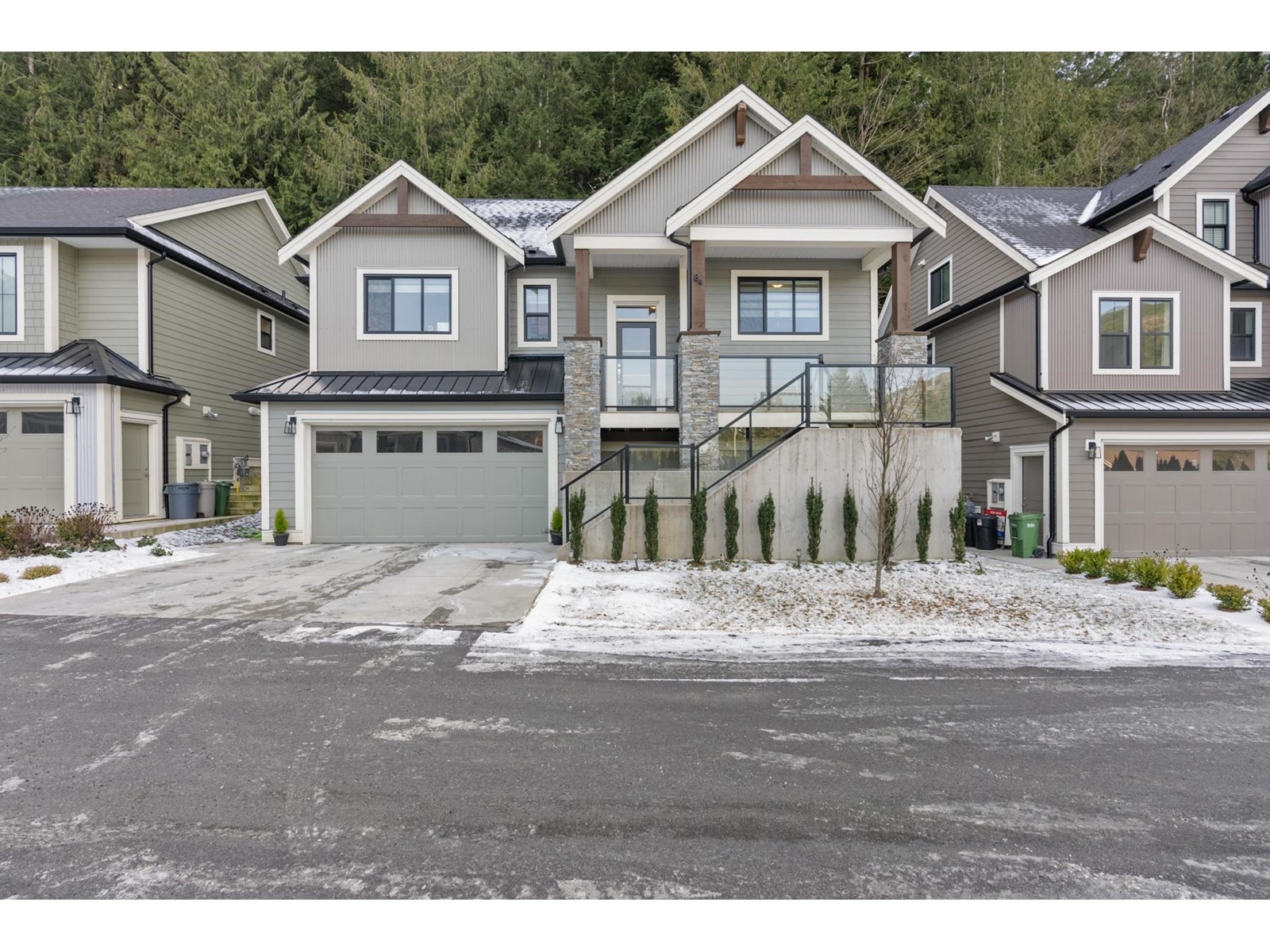 Property at 84 1880 COLUMBIA VALLEY ROAD image 1