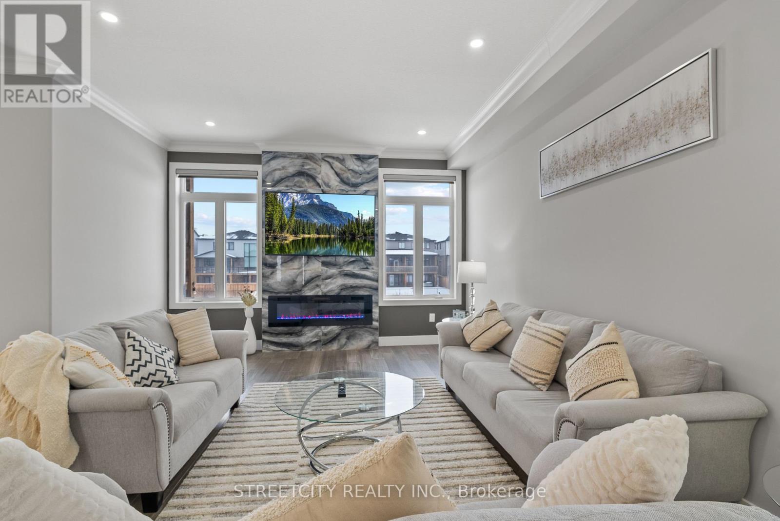 Property at 1337 MEDWAY PARK DRIVE image 1