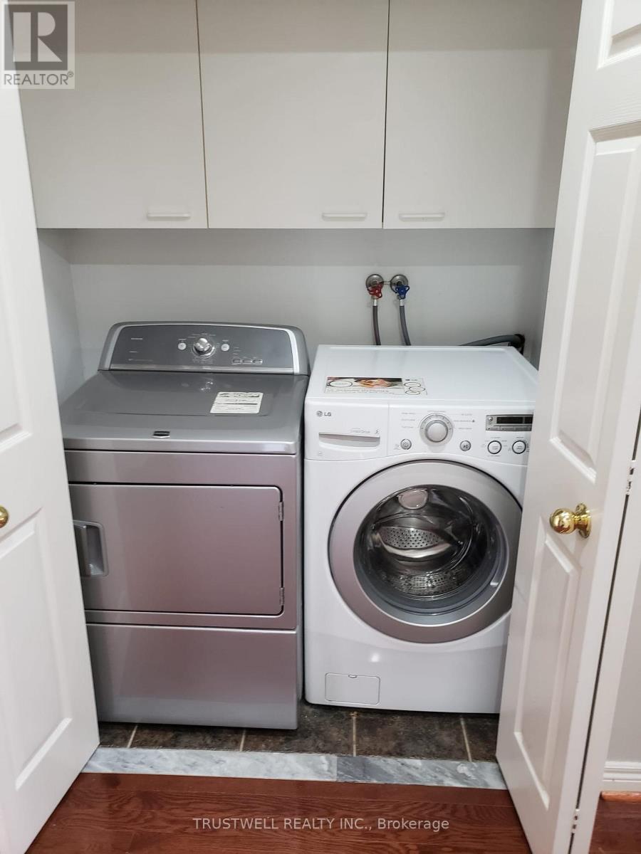Upper - 2120 Erin Gate Boulevard, Pickering, Ontario  L1X 2V3 - Photo 19 - E12144822
