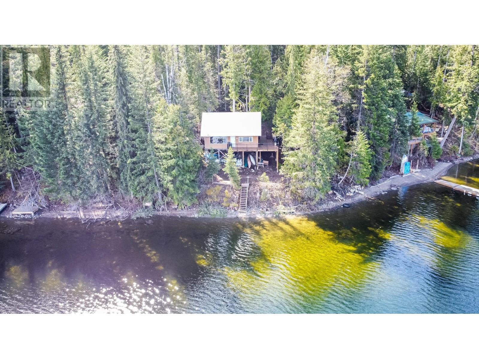 5305 EAST BARRIERE  FSR Lake, barriere, British Columbia