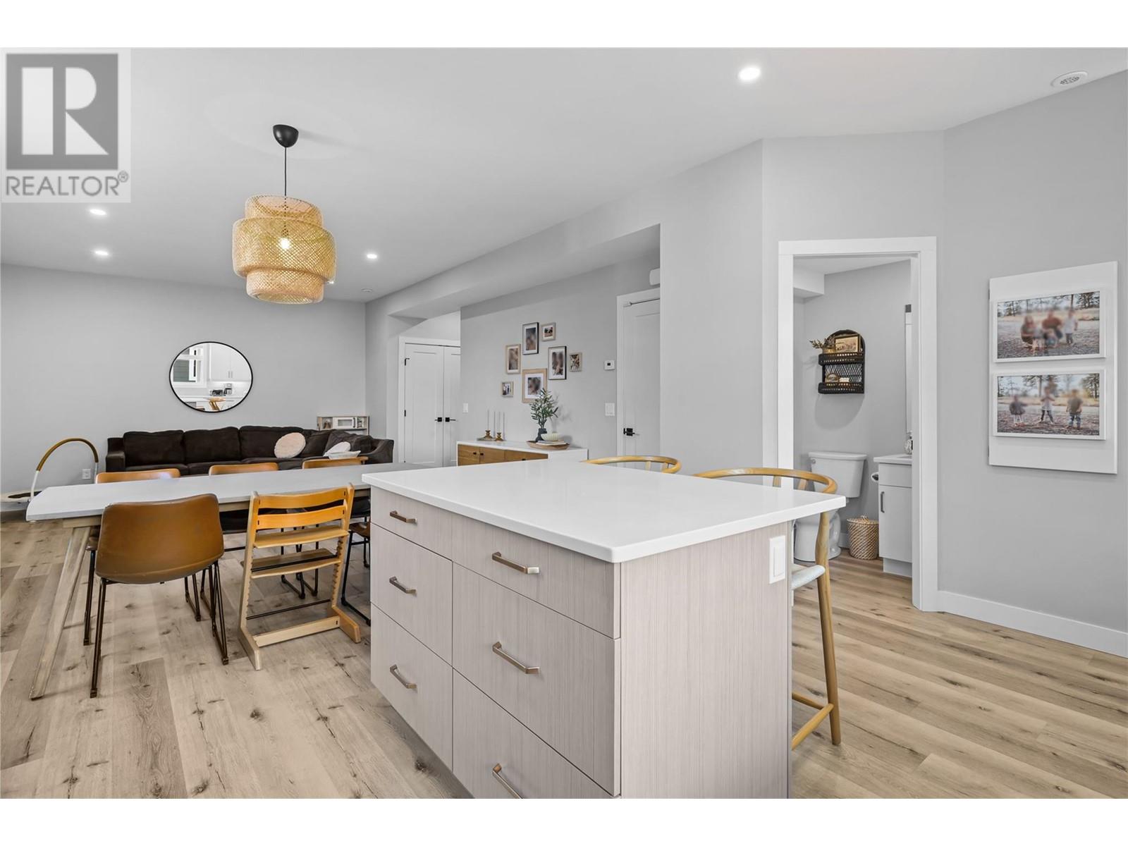 939 Stockwell Avenue, Kelowna, British Columbia  V1Y 6W3 - Photo 25 - 10347709