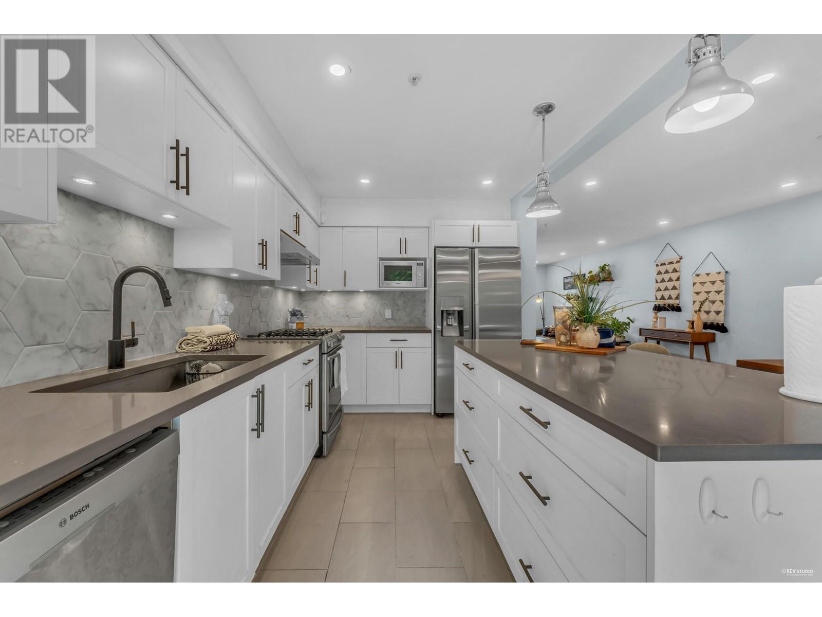 18 1260 Riverside Drive, Port Coquitlam, British Columbia  V3B 8C7 - Photo 11 - R3002052