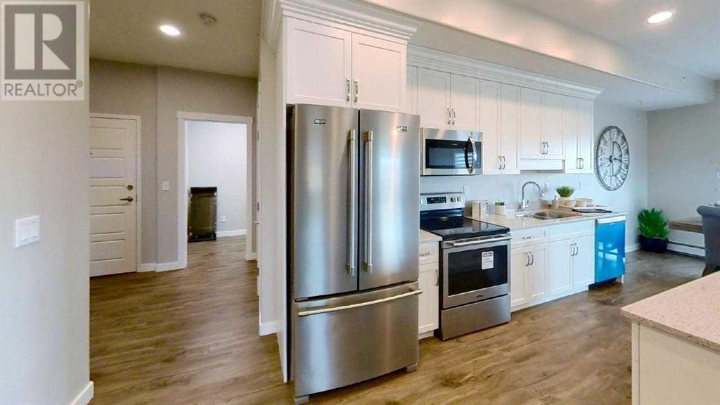 201, 499 Meadow Lake Court  E, Brooks, Alberta  T1R 0Y7 - Photo 2 - A2175022