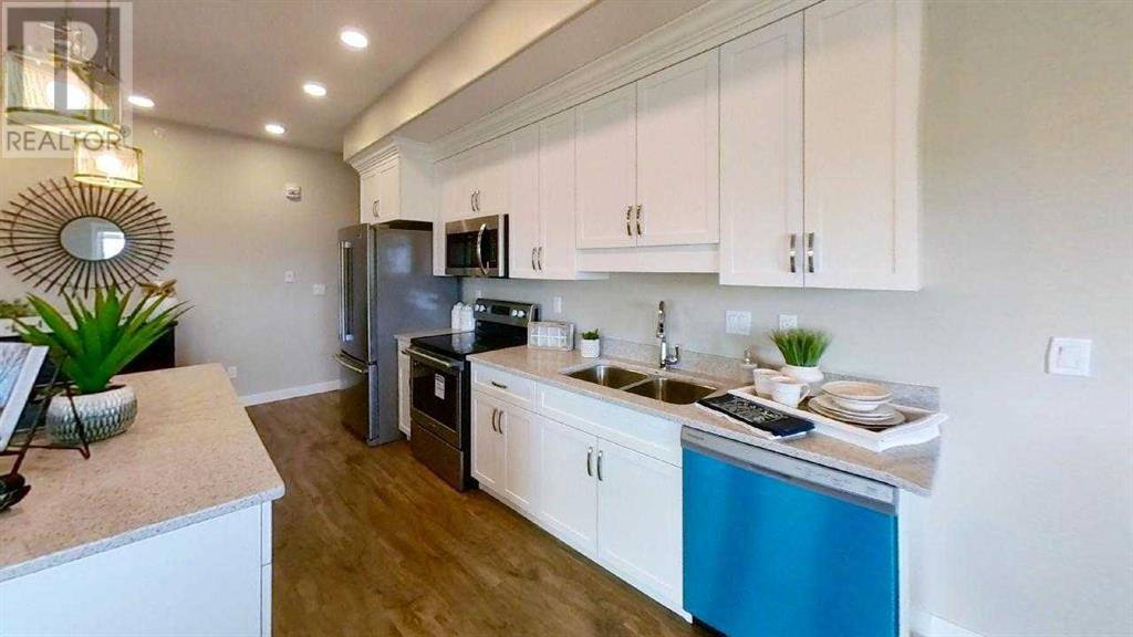 201, 499 Meadow Lake Court  E, Brooks, Alberta  T1R 0Y7 - Photo 3 - A2175022
