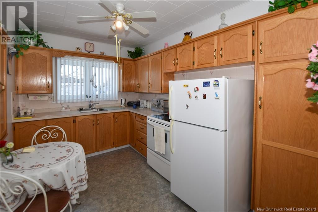 142 15e Rue, Shippagan, New Brunswick  E8S 1E7 - Photo 14 - NB112172