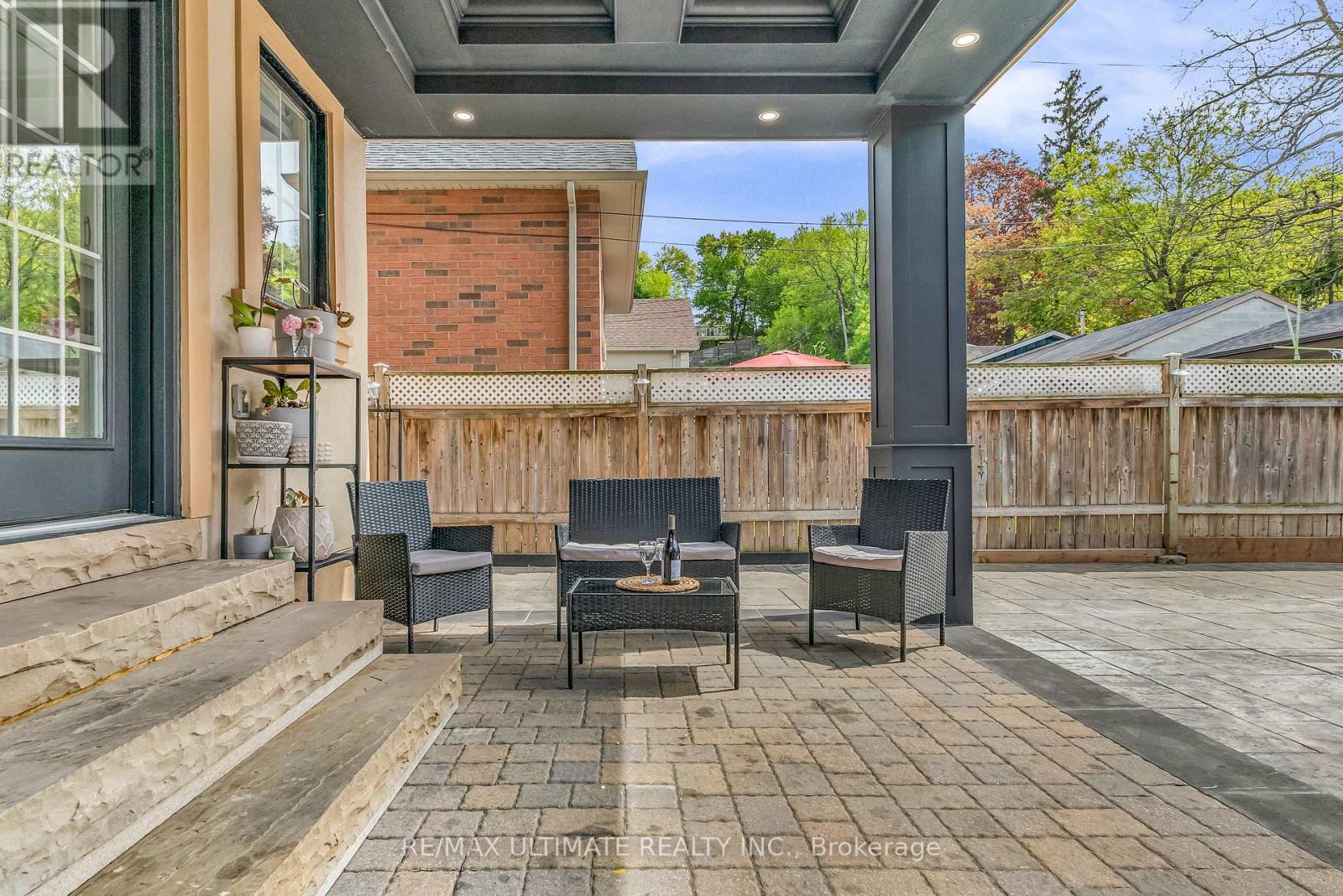 420 Harvie Avenue, Toronto, Ontario  M6E 4L8 - Photo 35 - W12144500