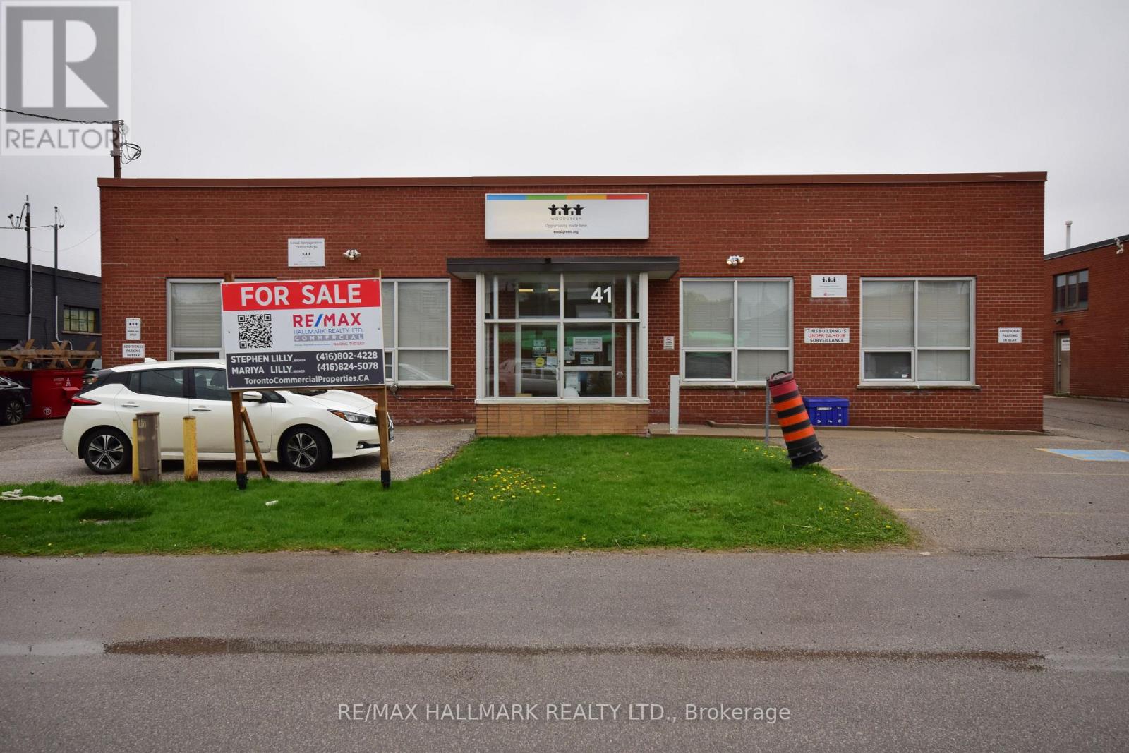 41 CHAUNCEY AVENUE, Toronto, Ontario