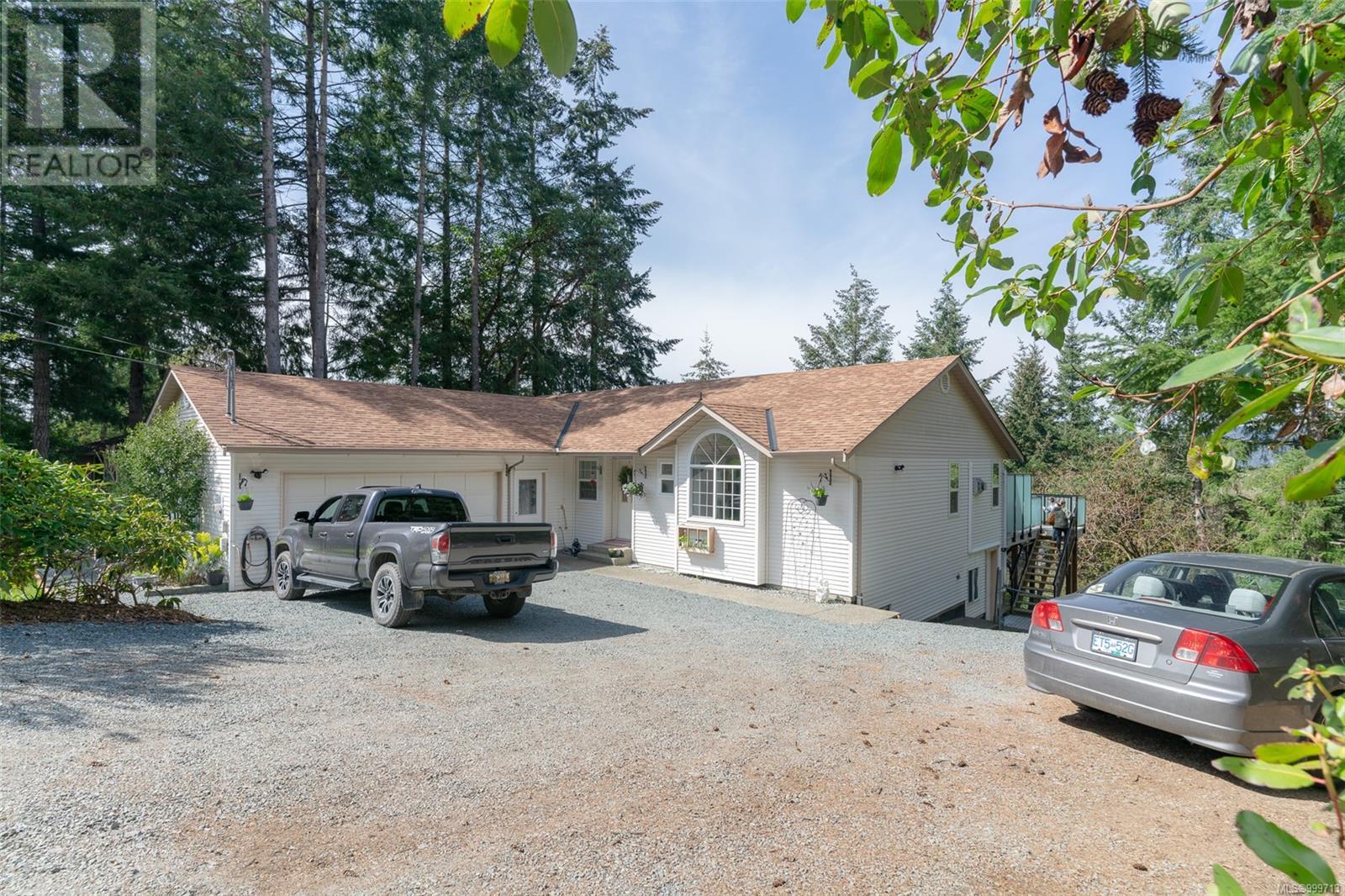 Property at 6499 Burnett Pl image 2