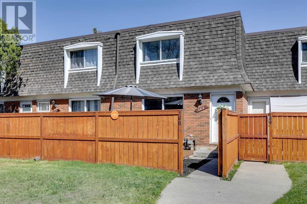 Property at 168, 330 Canterbury Drive SW image 1