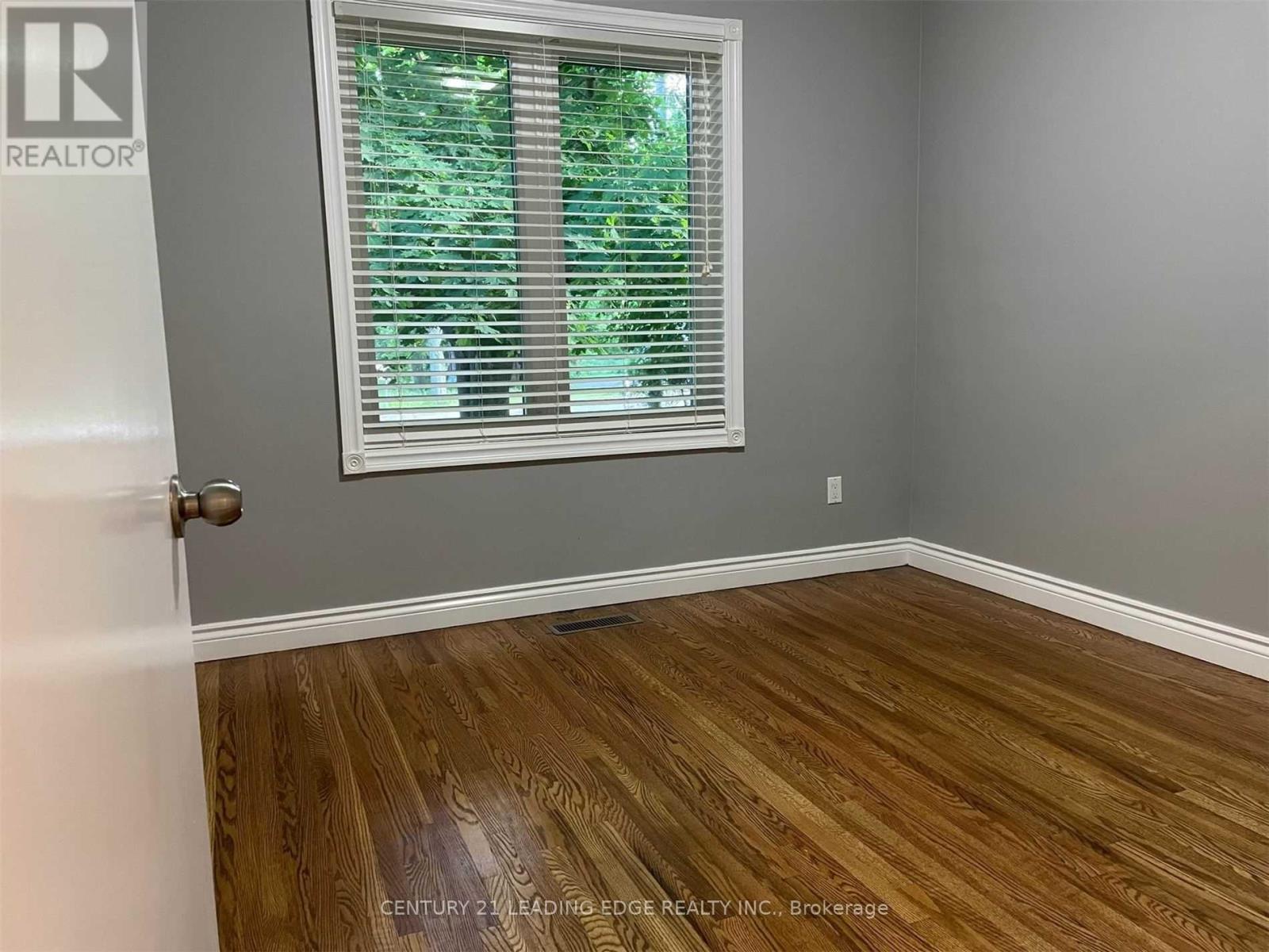 32 Parkway Avenue, Markham, Ontario  L3P 2G1 - Photo 15 - N12144781