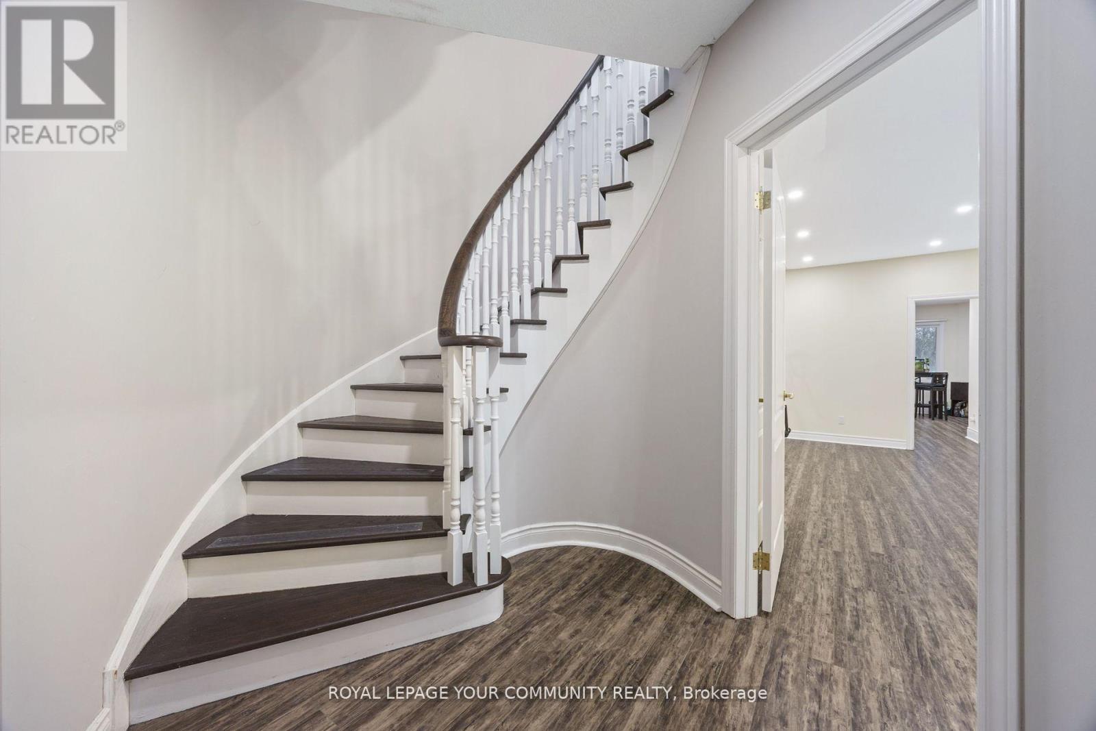 50 Valley Ridge Avenue, Richmond Hill, Ontario  L4S 1Y1 - Photo 27 - N12144783
