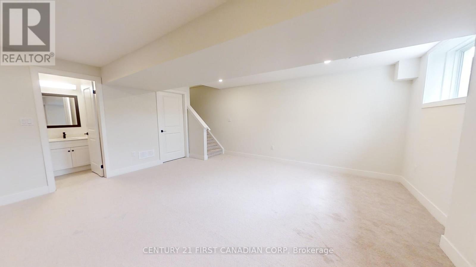 121 - 1960 Evans Boulevard, London South, Ontario  N6M 0A2 - Photo 4 - X12144853