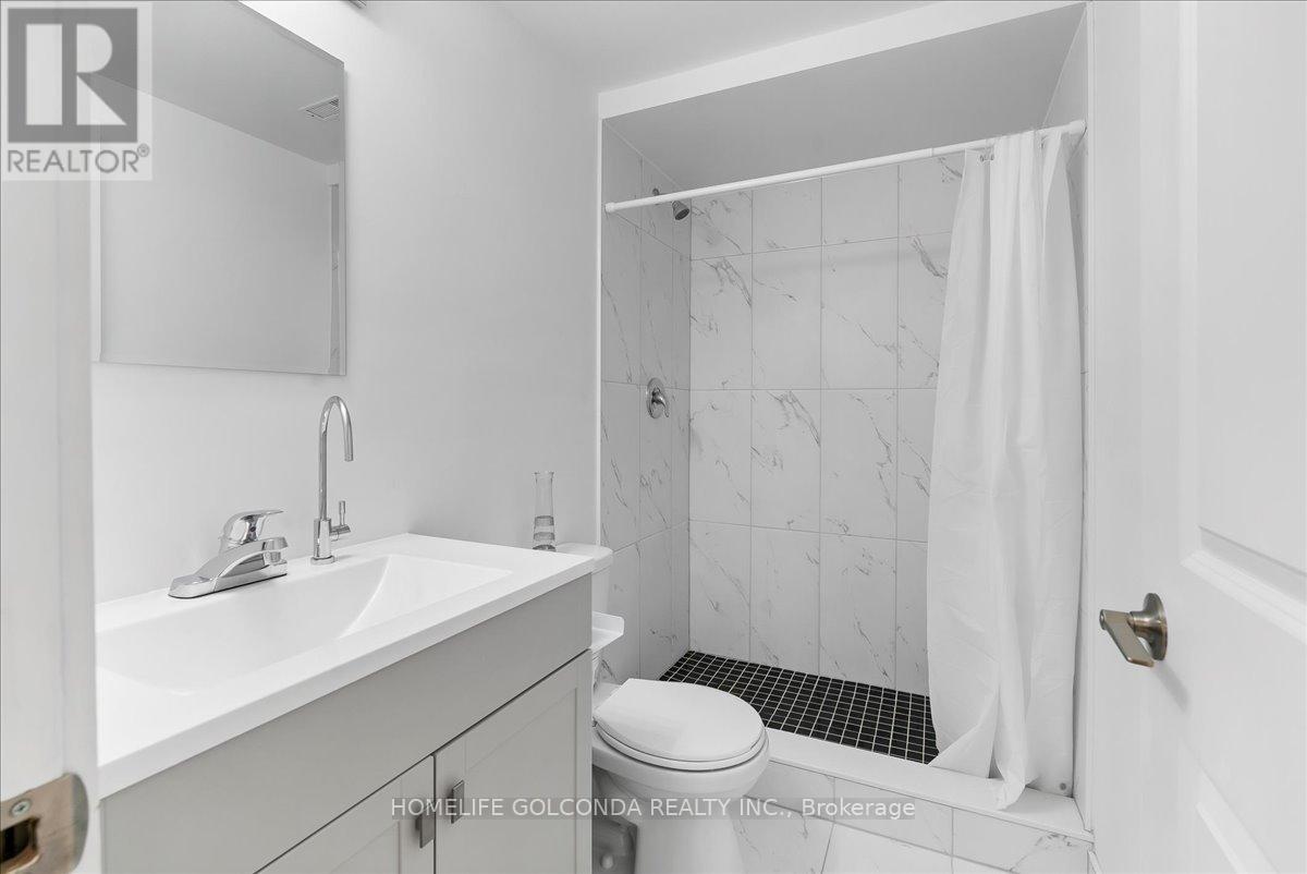9 Evergreen Terrace, Barrie, Ontario  L9J 0M6 - Photo 33 - S12144817