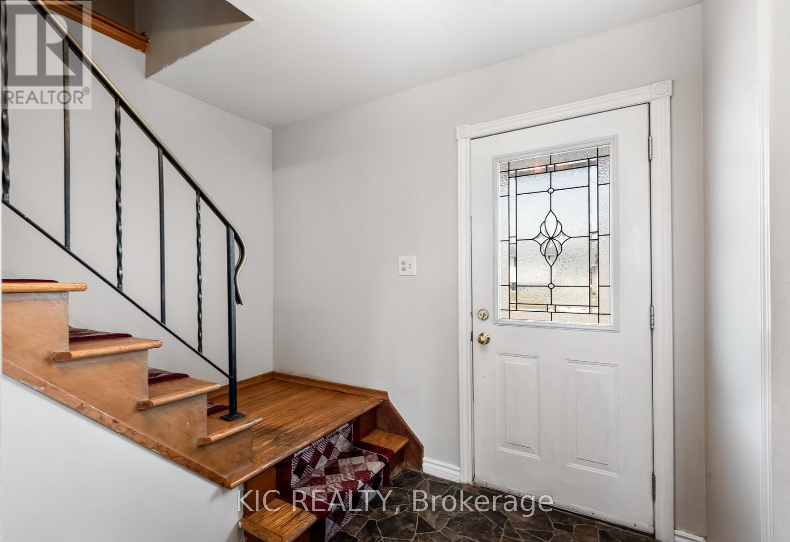 Property at 603 ELIZABETH STREET image 5