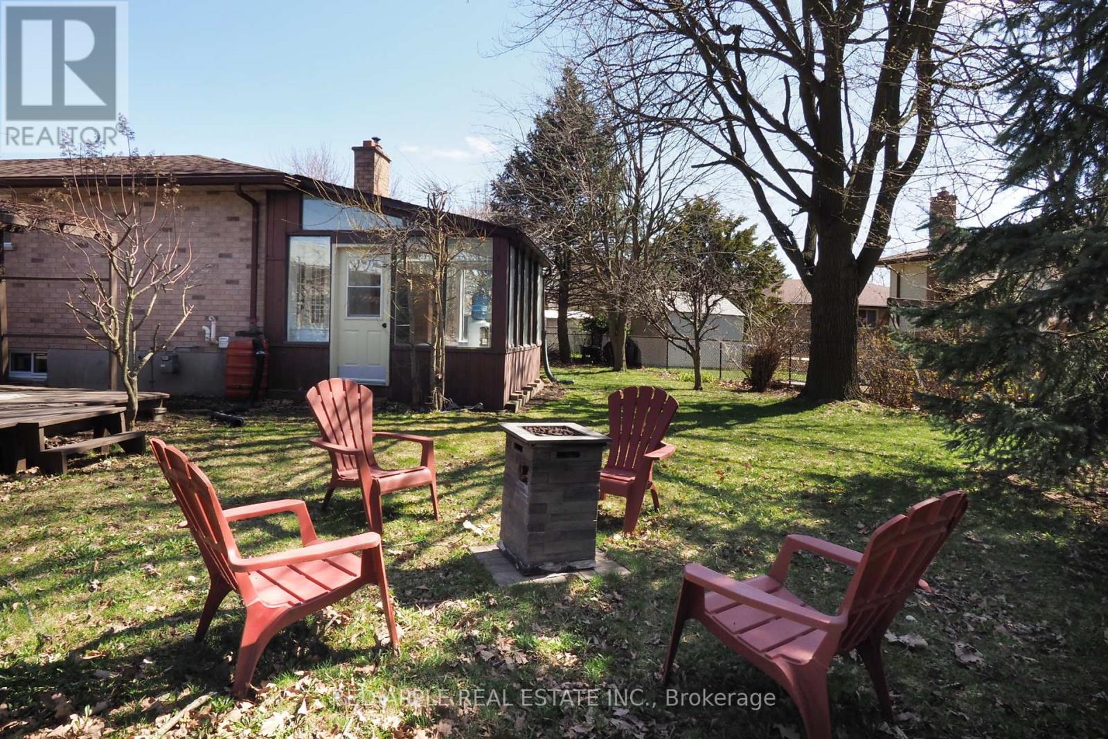 113 Deerberry Place, Waterloo, Ontario  N2V 1G2 - Photo 39 - X12144636
