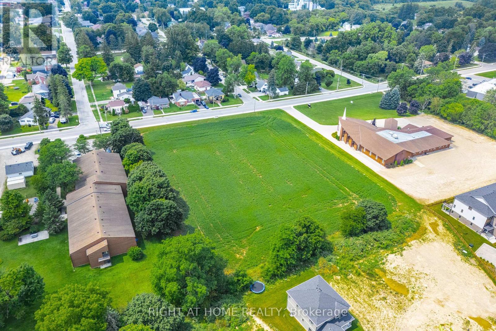 20 Part Lot Con 1, Minto, Ontario  N0G 2P0 - Photo 10 - X12144639