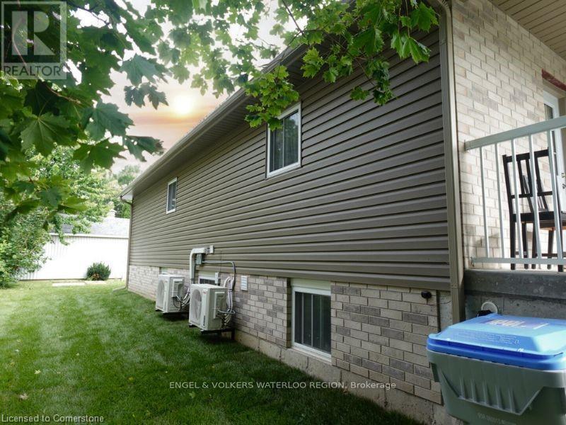 109 James Street S, St. Marys, Ontario  N3A 2P3 - Photo 3 - X12144643