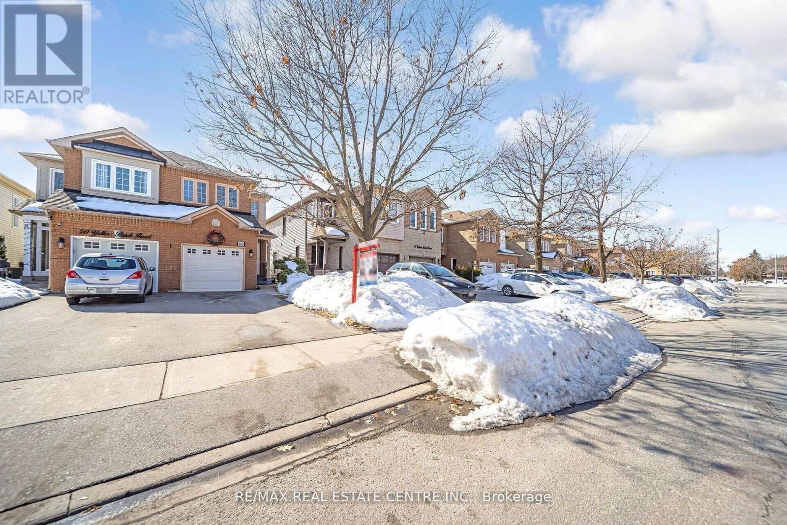 48 Yellow Brick Road, Brampton, Ontario  L6V 4L1 - Photo 1 - W12144711