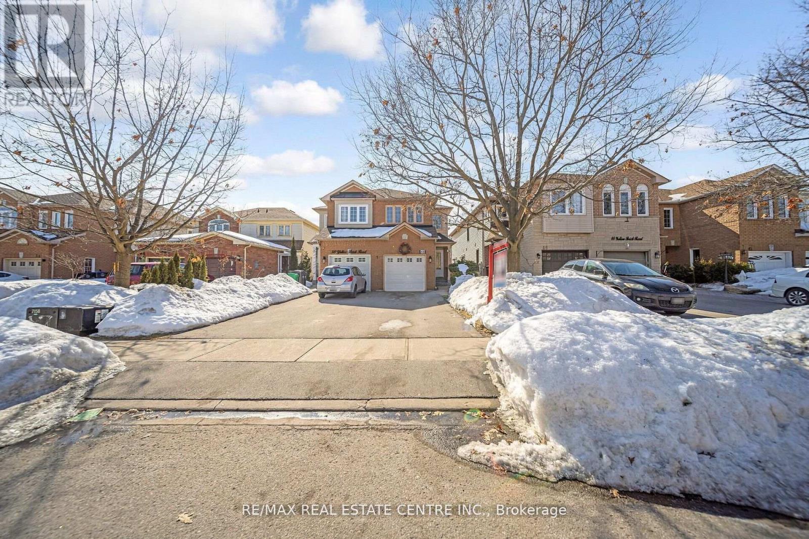 48 Yellow Brick Road, Brampton, Ontario  L6V 4L1 - Photo 2 - W12144711
