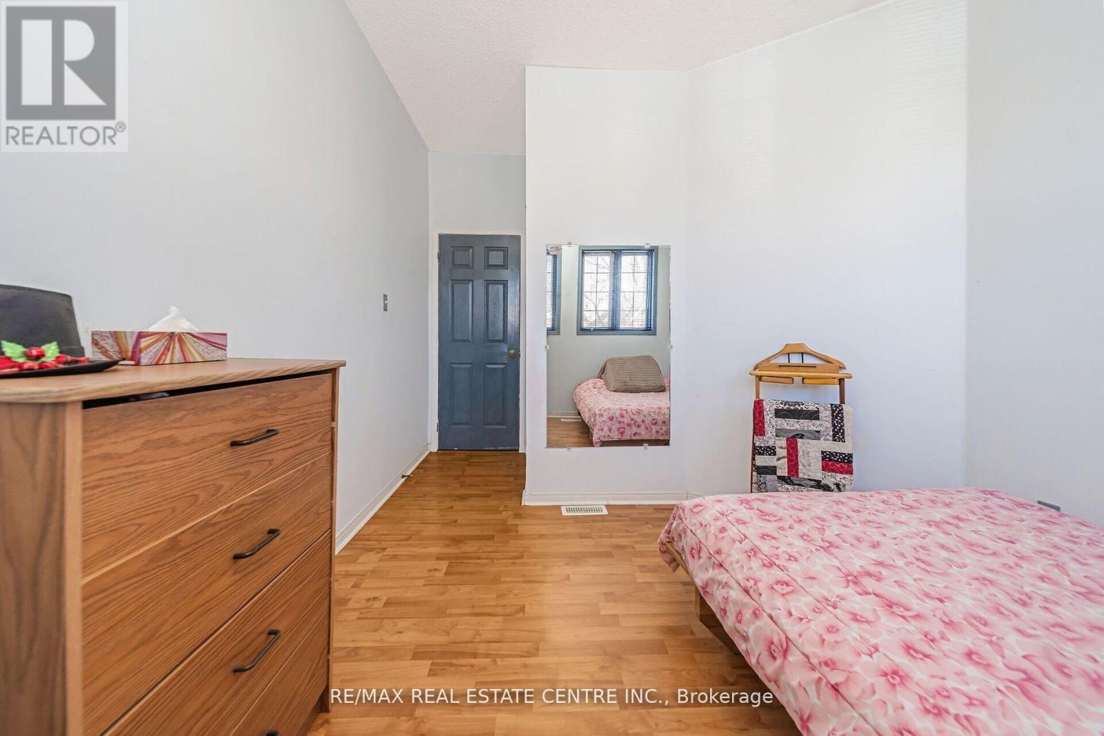48 Yellow Brick Road, Brampton, Ontario  L6V 4L1 - Photo 24 - W12144711